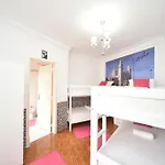 Brothers Place Hostel Lisbon