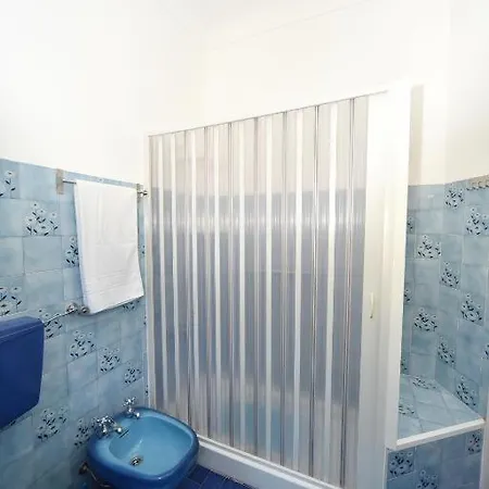 Brotherstay Rooms Lusotile *