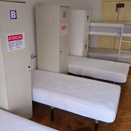 Brothers Place Albergue Lisboa